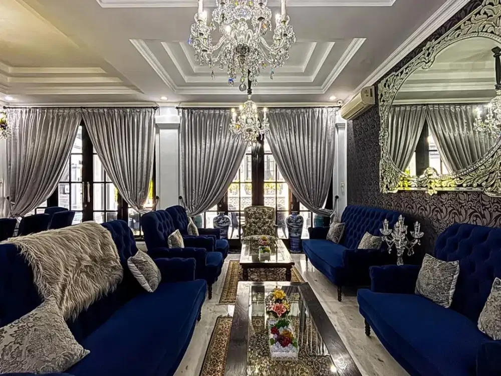 Rumah Mewah Siap Huni dengan Kolam Renang & Rooftop, Cilandak – Fully Furnished
