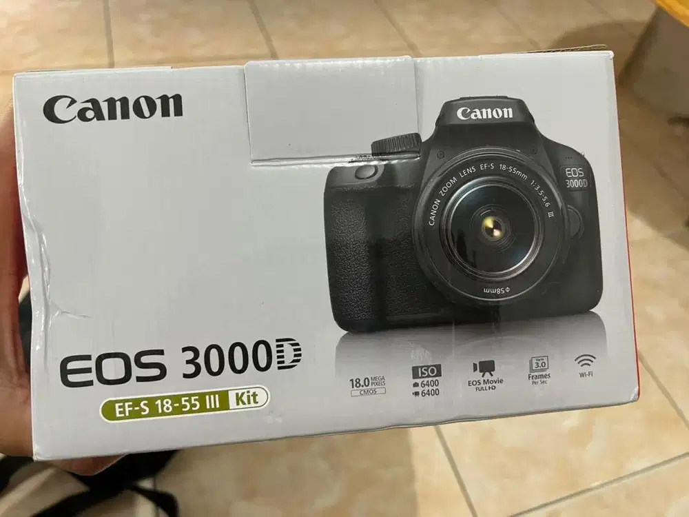 Dijual kamera canon EOS 3000D
