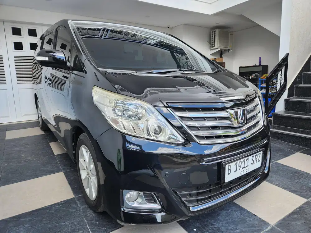 Toyota Alphard 2013 Bensin