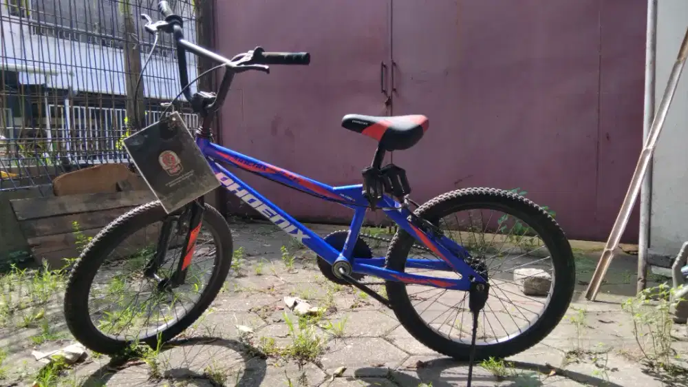 Sepeda BMX 20 INC Phoenix Merk Biru