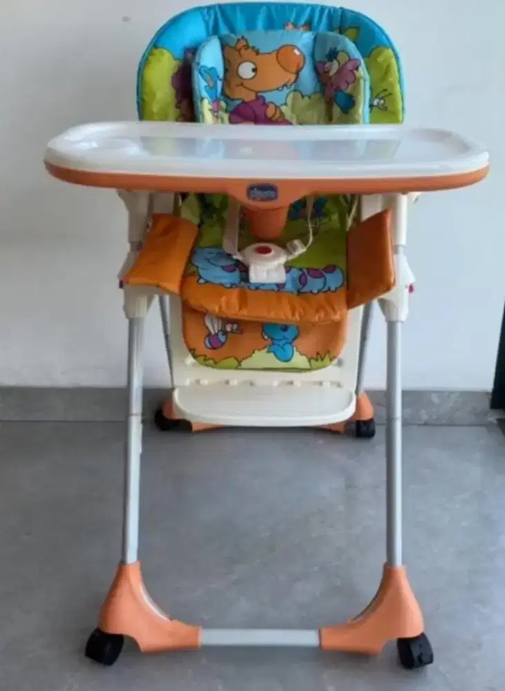 Baby chair chicco preloved