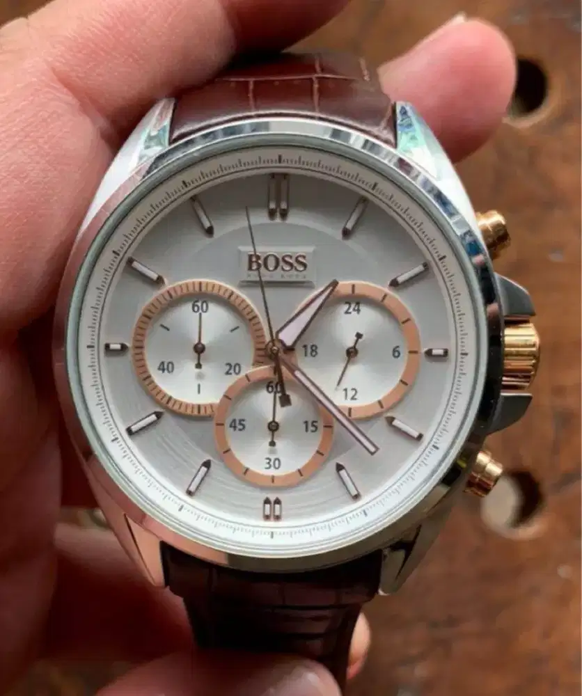 JAM TANGAN HUGO BOSS KEREN