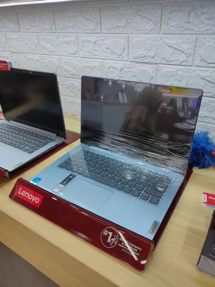 LENOVO IDEAPAD SLIM 3 i3 Kredit proses cepat
