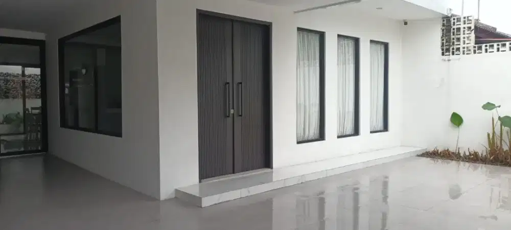 RUMAH READY DAERAH KOMPLEK TASBIH 1
