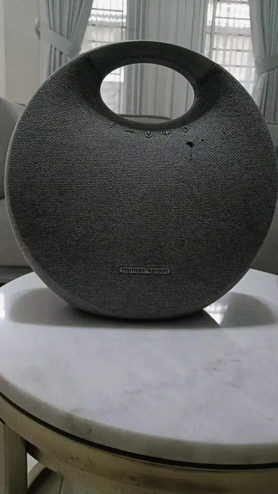 Jual Speaker bluetooth Harman Cardon onyx 5