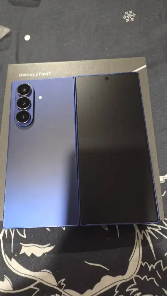 Samsung fold 7 blue 12/512