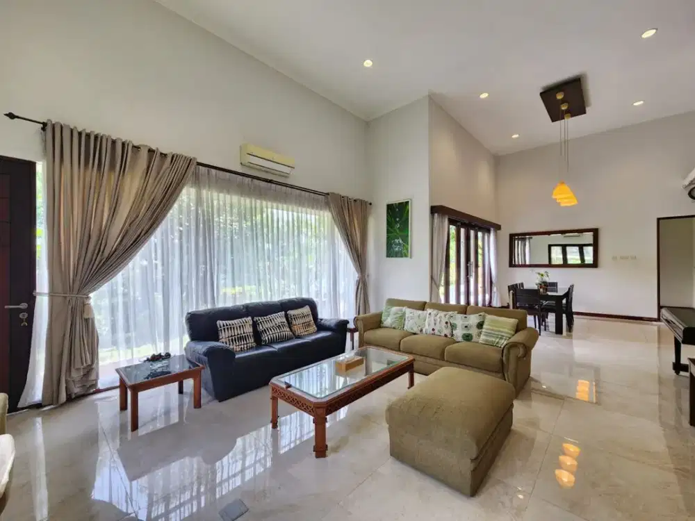 Termurah! Rumah View Danau di Kota Baru Parahyangan