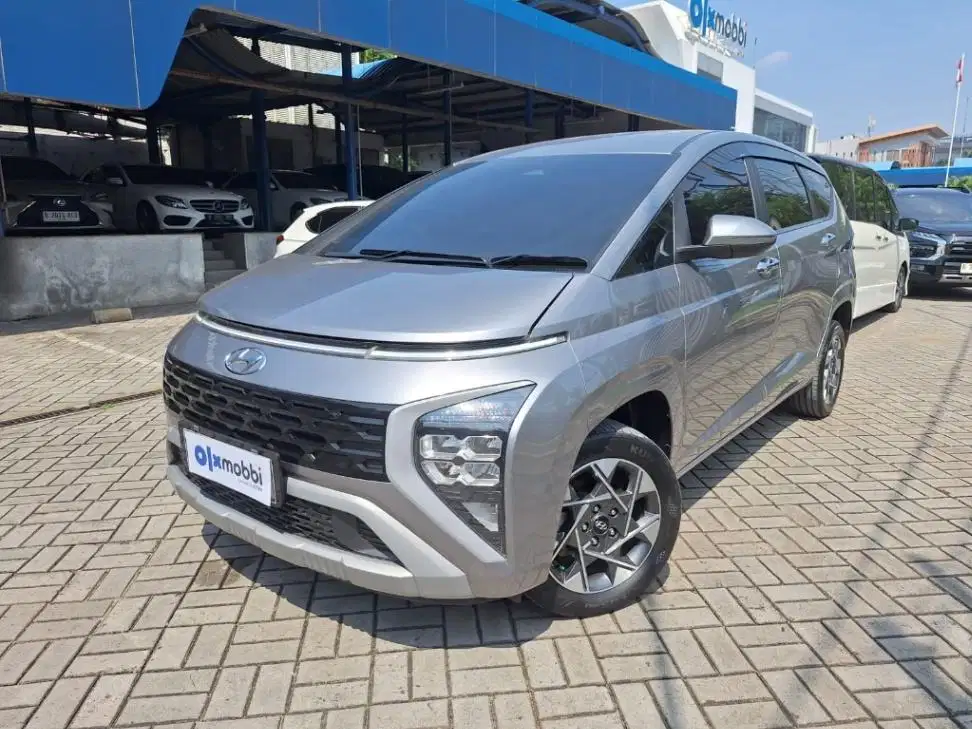LOW DP Hyundai Stargazer 1.5 Prime Bensin-AT 2024 NFI