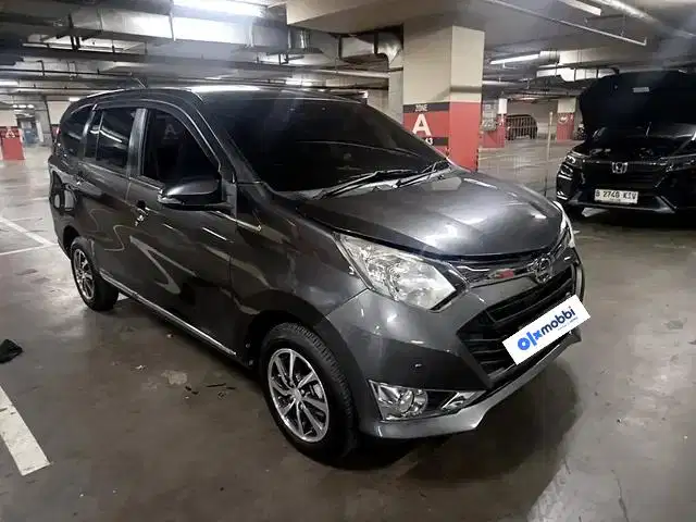 TERMURAH Daihatsu Sigra 1.2 R Deluxe Bensin-MT 2018 4RV B