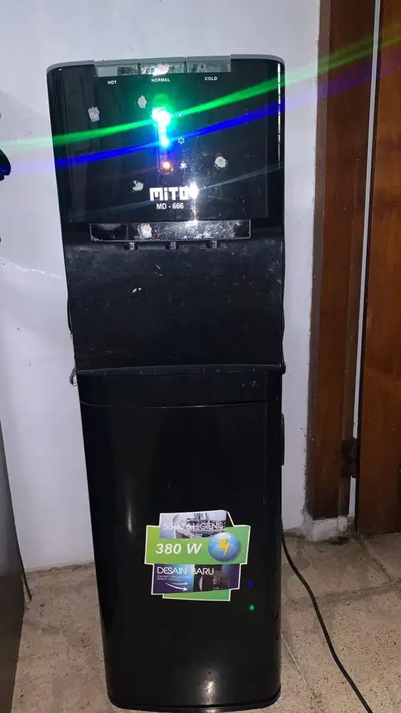 Di jual dispenser galin bawah merk mito