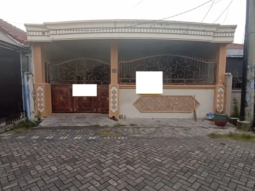 BUTUH RENOV NGECAT SAJA Dijual Rumah 1 Lantai Bumi Citra Fajar Sidoarjo