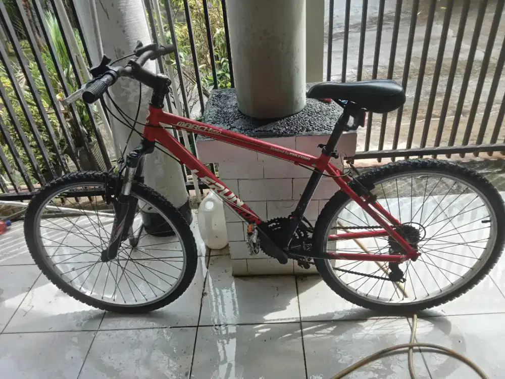 Di jual sepeda gunung
