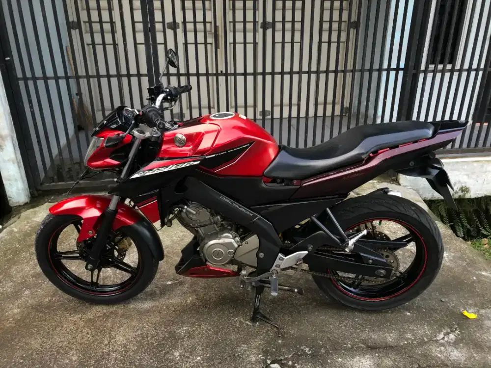 Yamaha VIXION 2016