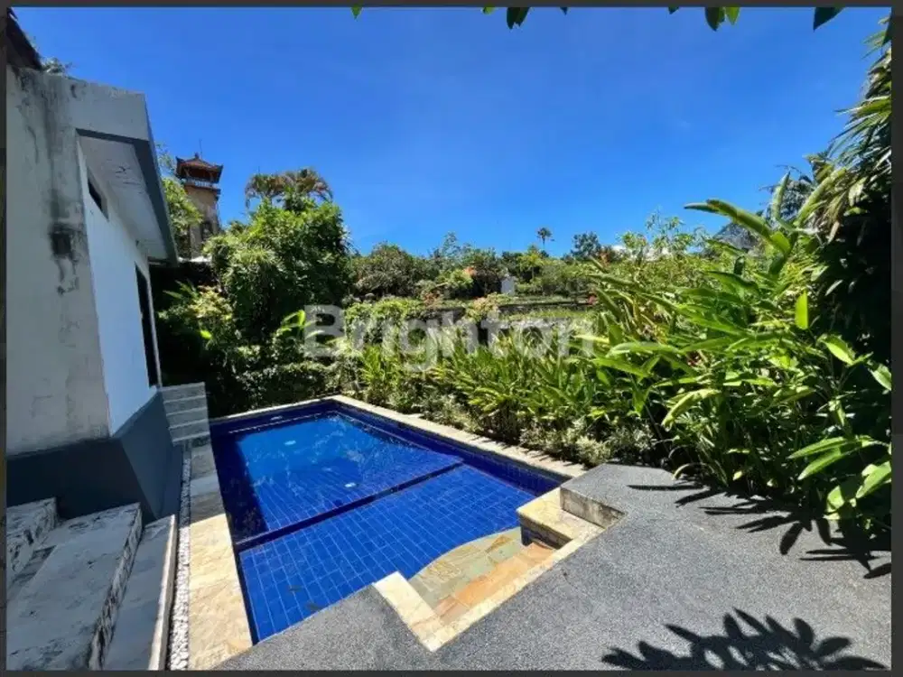 BEATIFUL 3 BDR VILLA SHORT DRIVE TO FINNS BEACH & ALL AMENITIES  @BERAWA CANGGU (MVIV)