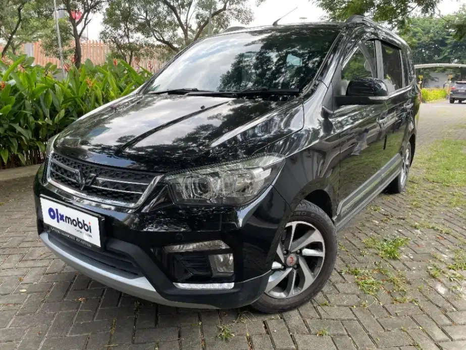 LOW DP Wuling Confero S 1.5 L ACT Lux Plus Bensin-MT 2020 PKT