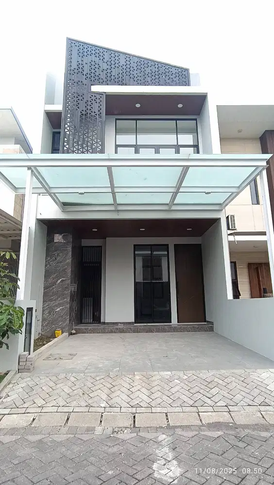 Rumah baru 2 lantai minimalis nodern Dian Istana Siap Huni