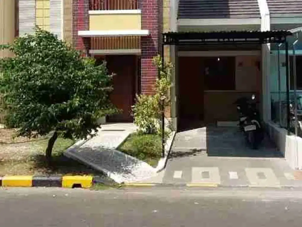 Rumah 2 lantai grand wisata