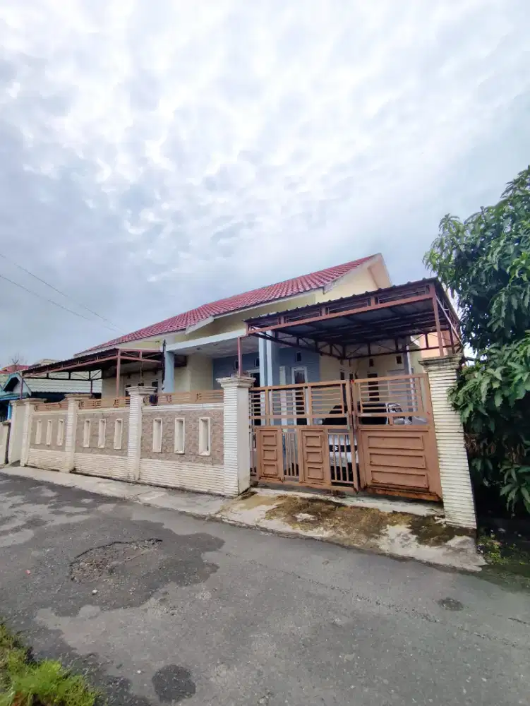 DIJUAL CEPAT Rumah Di tengah kota Banjarmasin