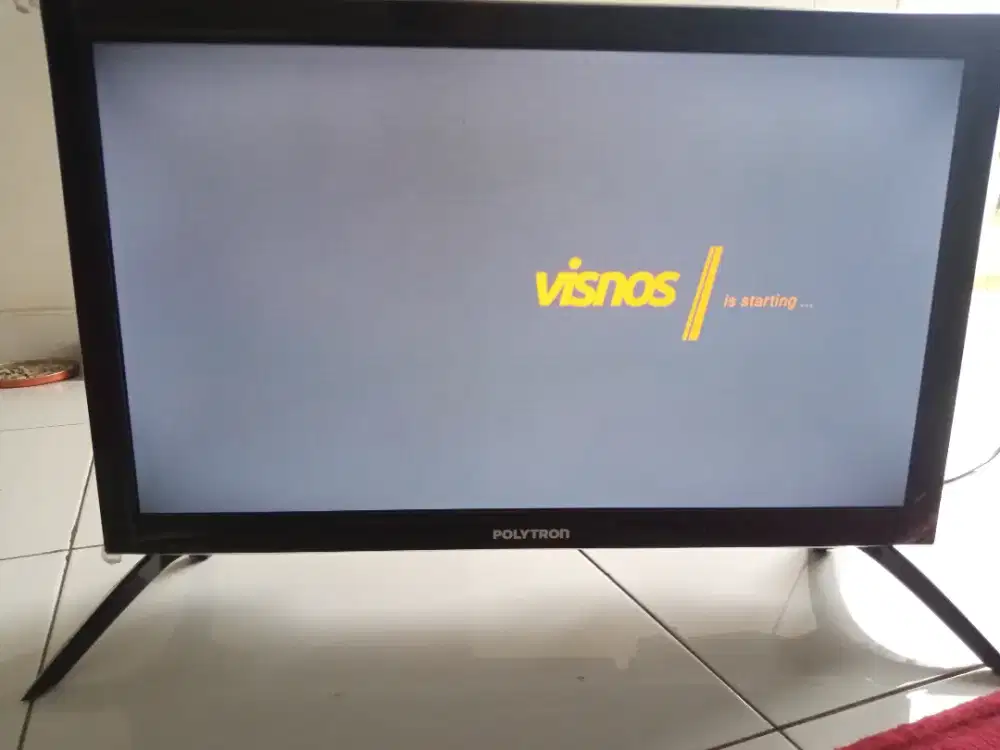 Polytron LED TV 24 Inch Easy Smart TV HD High Definition