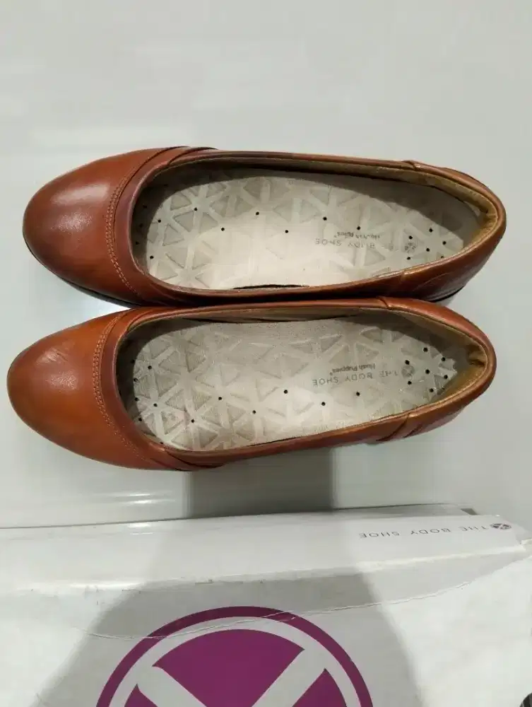 Sepatu Hush Puppies- Kulit