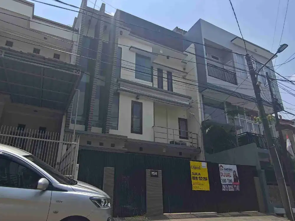 Rumah Kelapa Nias, Kelapa Gading Rumah sudah tinggi dari jalan, dekat MKG