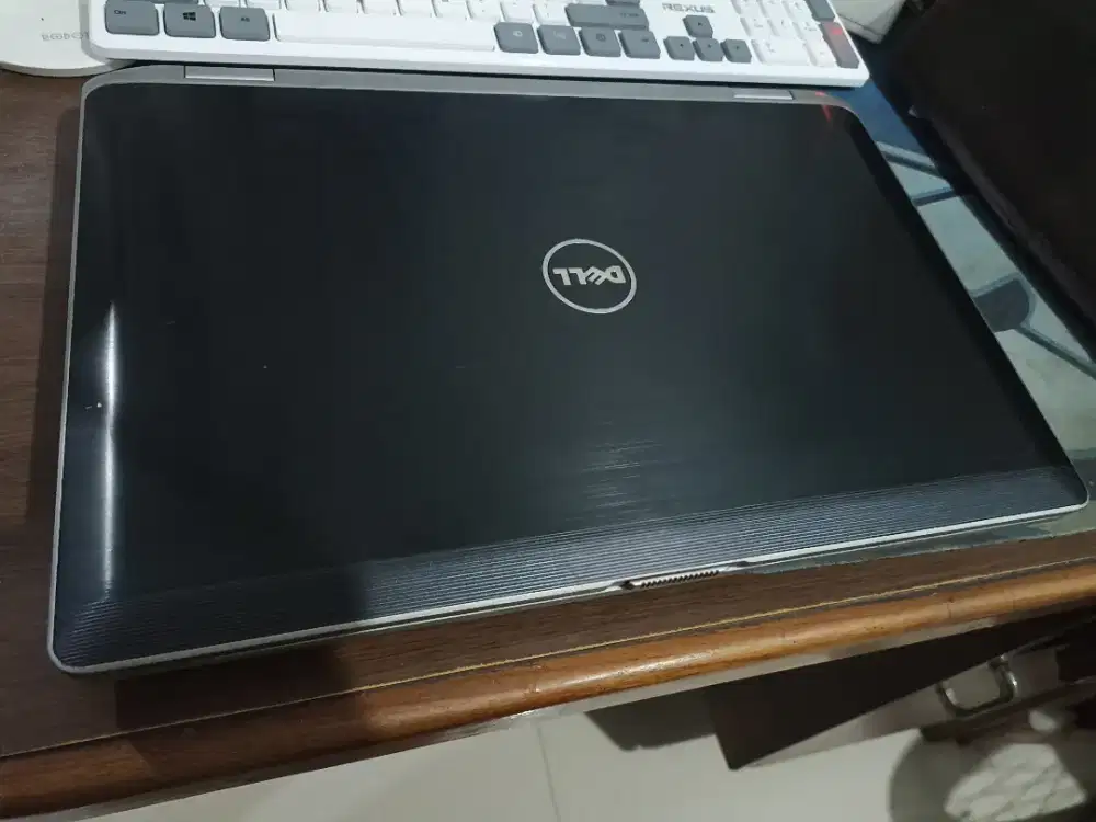 murah meriah Dell Laptop Latitude E6530 intel i5 4 cpu kerja bisnis