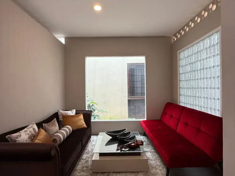 Rumah Minimalis 2 Lantai Full Furnished + Kolam Renang di Cluster Jagakarsa Jakarta Selatan