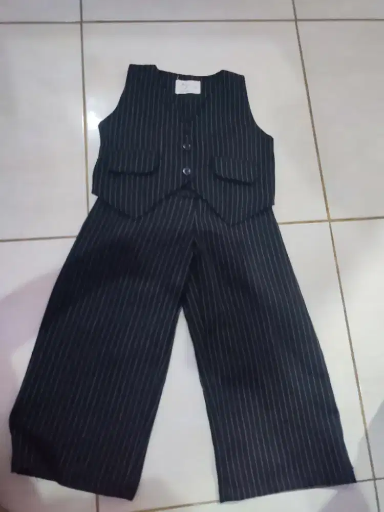 Preloved setelan anak perempuan