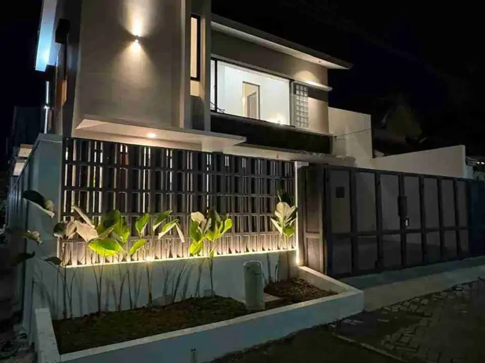 BRAND NEW Kencana Loka BSD Rumah 2 Lantai Siap Huni SHM 3.2 M Nego