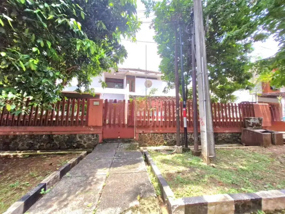 Rumah hook 2 lantai termurah hitung tanah di billymoon pondok kelapa