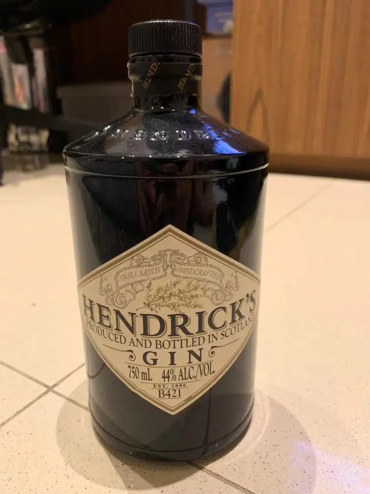 Botol Gin Hendrics 750 ml