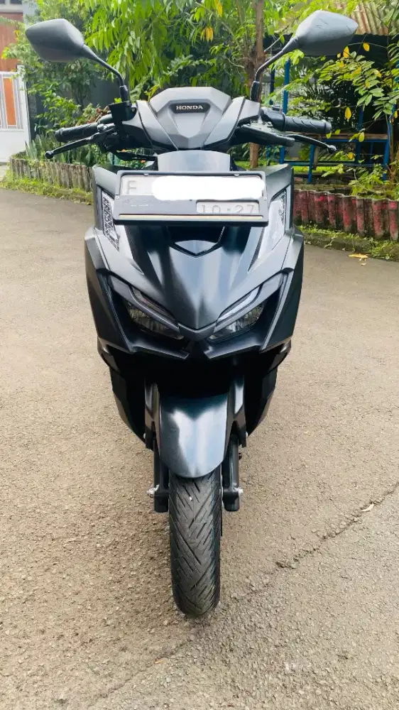 Vario 160 CBS ISS Mulus Terawat