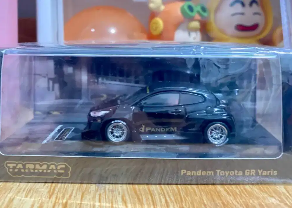 TARMAC 1/64 SCALE (sealed) - Pandem Toyota GR Yaris (Black)