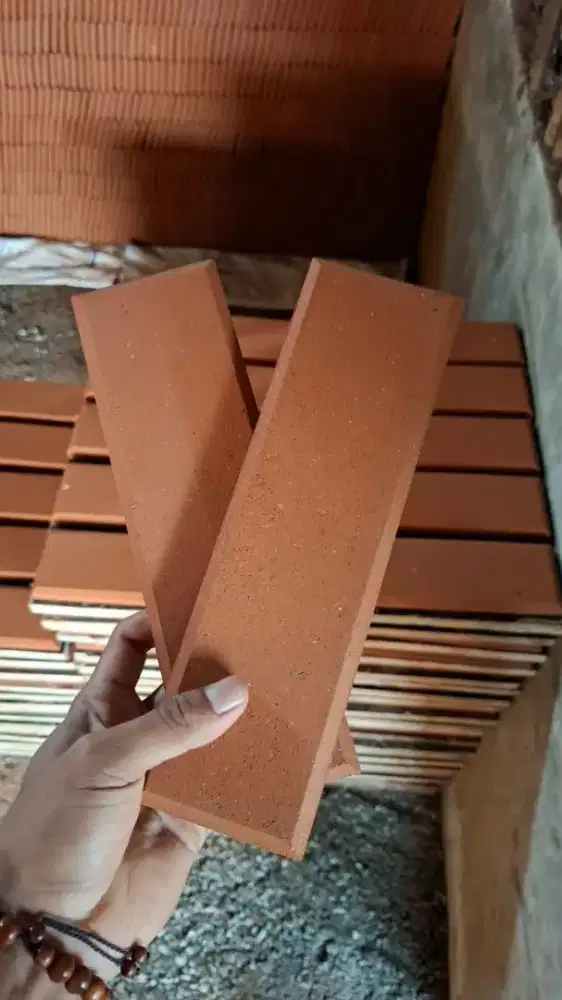 Jual Bata tempel bevel 24x7x2cm