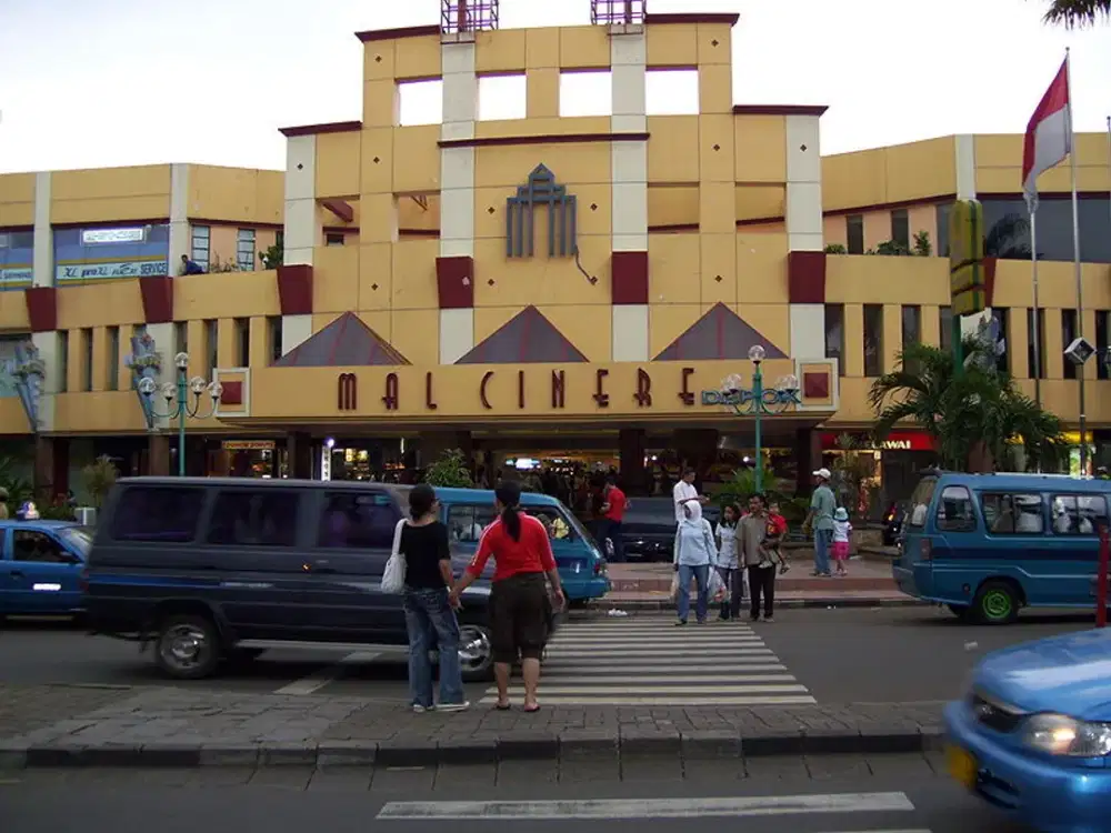 JUAL/SEWA/KERJASAMA Toko Strategis 5x16m dalam Mal Cinere persis sebelah bioskop Cinere 21