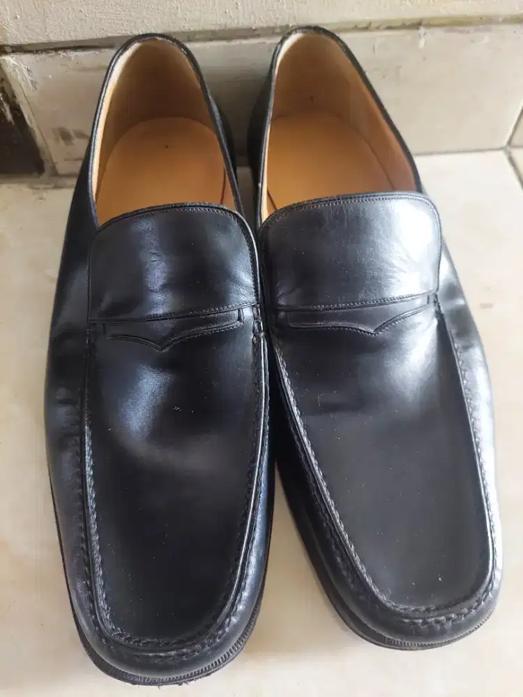 Sepatu Bally Original Slip On Kulit Asli – Made in Switzerland –