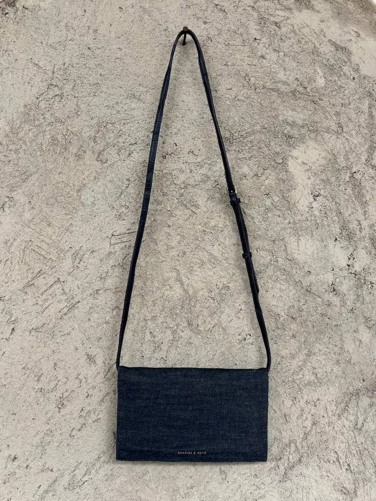 2in1 Charles & Keith Slingbag | Dompet Slempang CK | Slingbag Denim