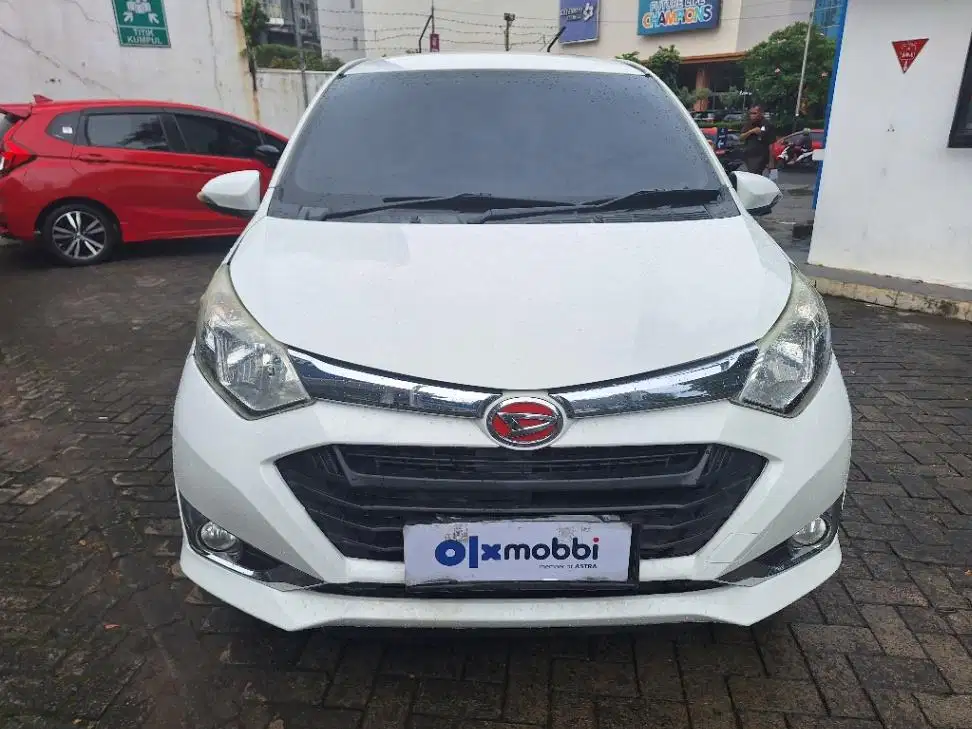 LOW DP Daihatsu Sigra 1.2 R Bensin-AT 2016 2ZD