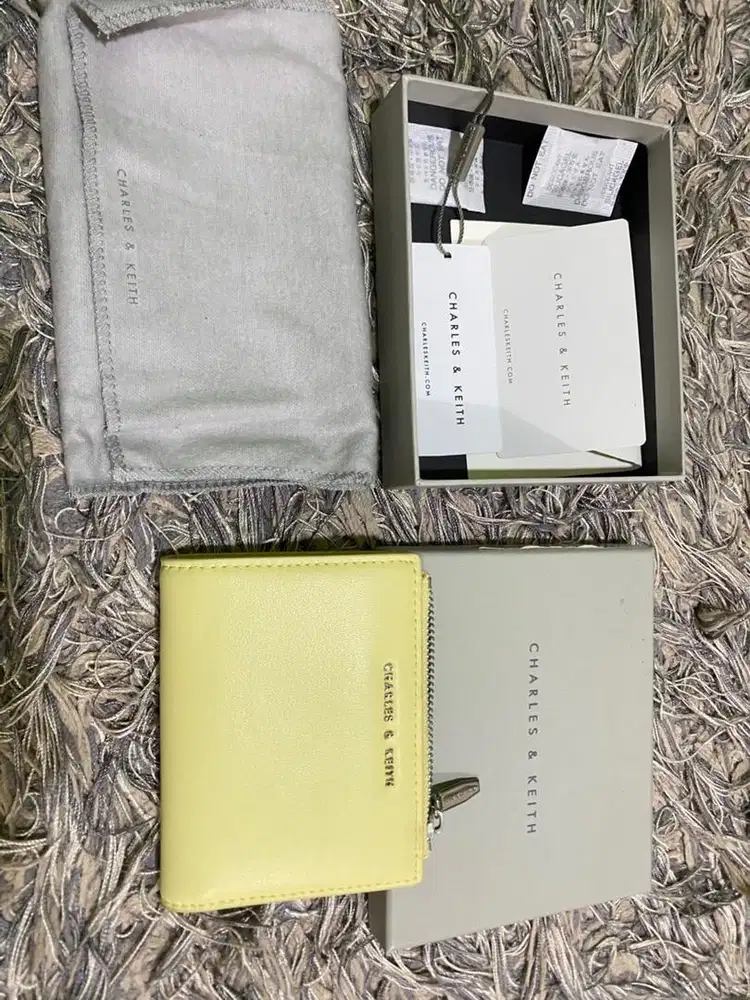 wallet CHARLES & KEITH ORIGINAL dompet new