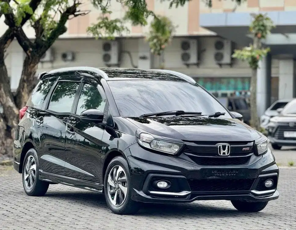 KM 70 Honda Mobilio RS 2017 Manual Plat H Istimewa