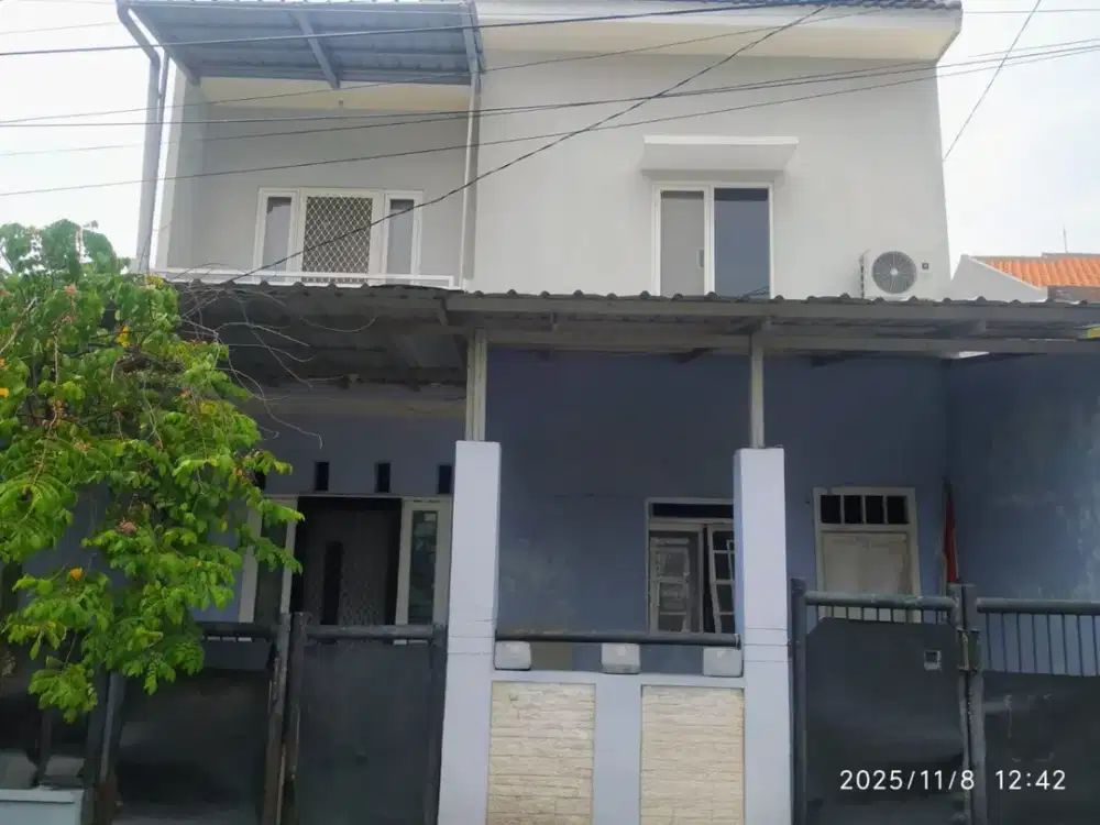 Rumah 2 lantai di pondok Benowo Indah Murah