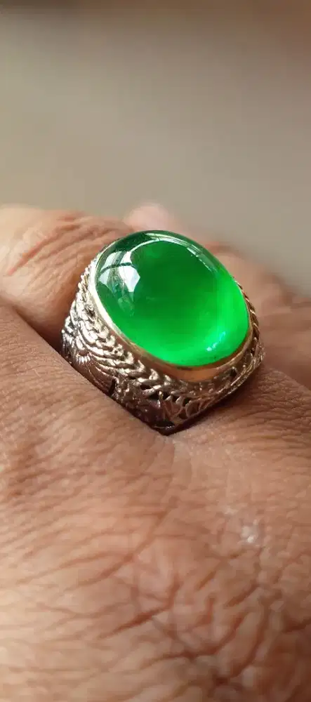 Jadeite Jade Burma
Dim 18x14x8