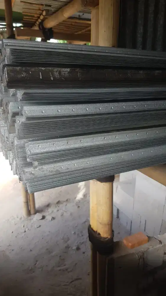 Sedia reng baja uk  0.30