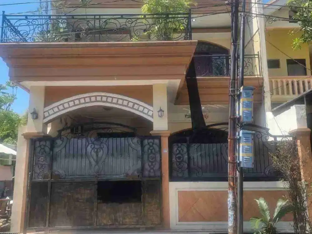Dijual Rumah Mediteran & Bagus Jl. Dukuh Kupang Surabaya Barat