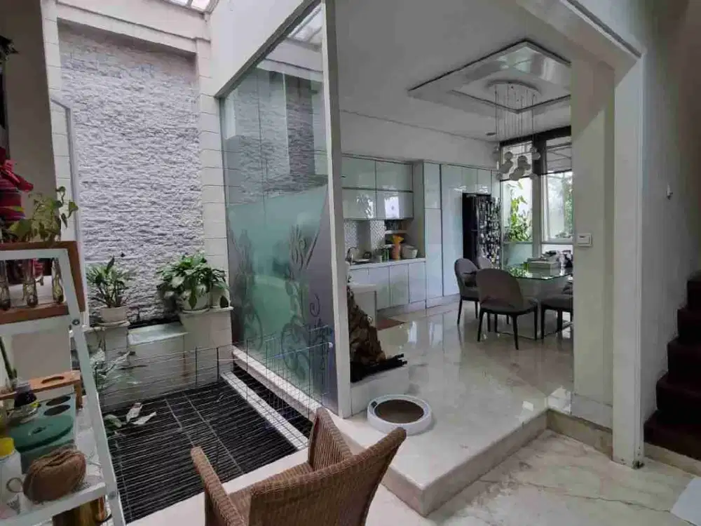 DIJUAL 
GRAND ORCHARD
Cluster Ebony
Hoek 
Lt   308 
Full Furnish 
bagus