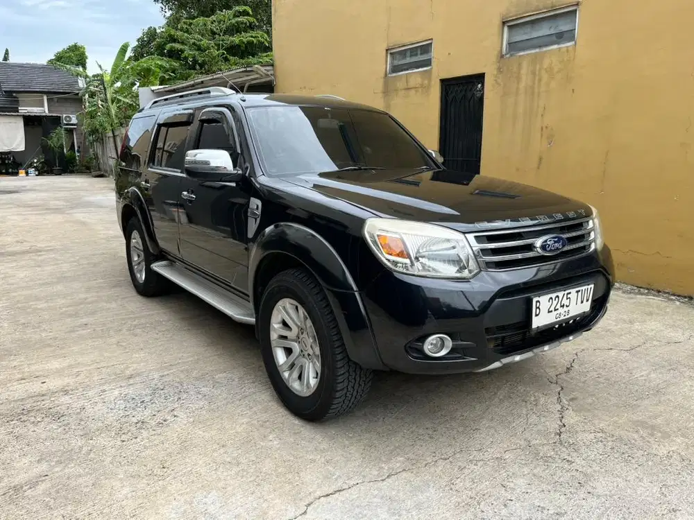 Ford Everest Limited 2013