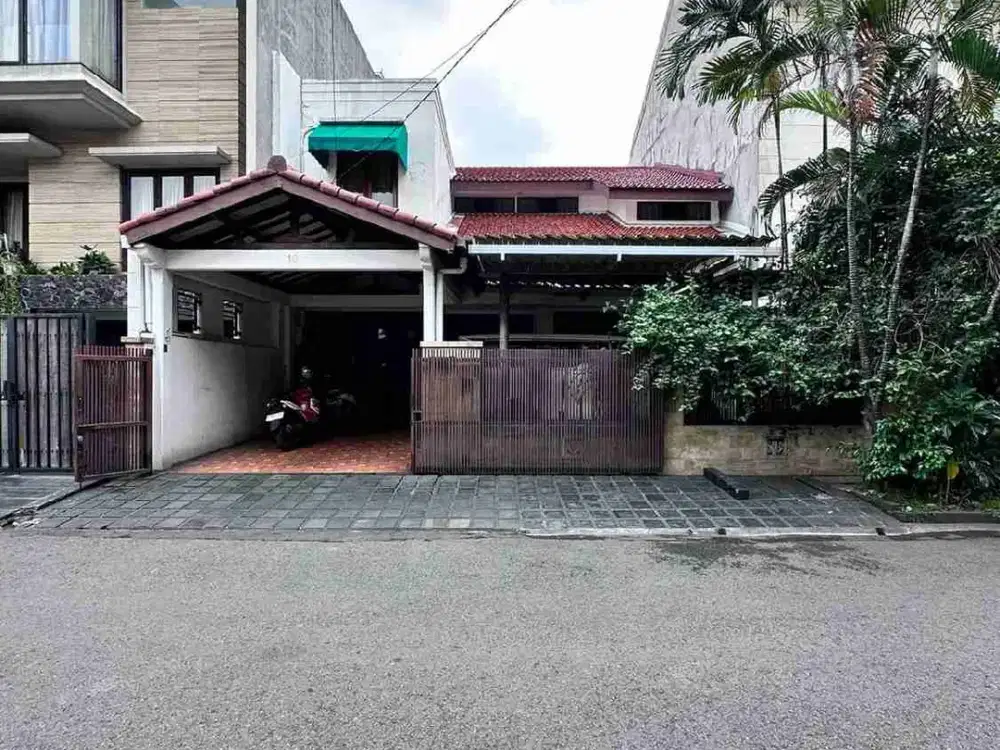 TURUN HARGA MENDEKATI NJOP RUMAH DI PONDOK INDAH