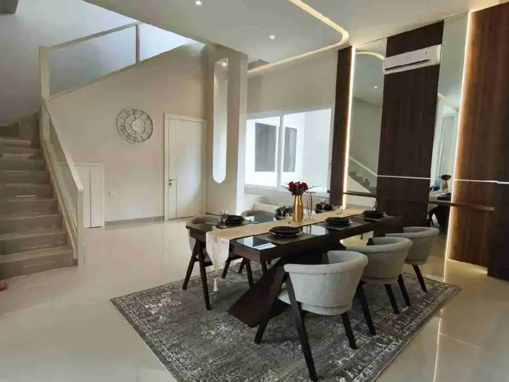 DIJUAL VILLA LOKASI PRANA GADING UNGASAN