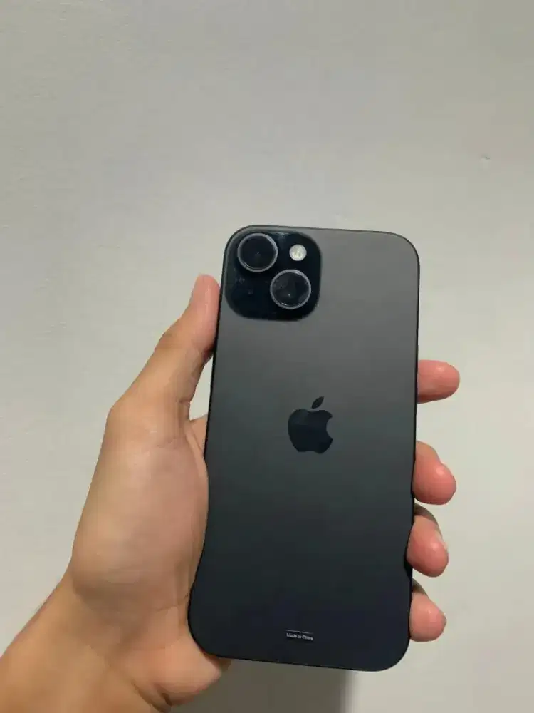 Jual Iphone 15 128gb Inter Black Seken