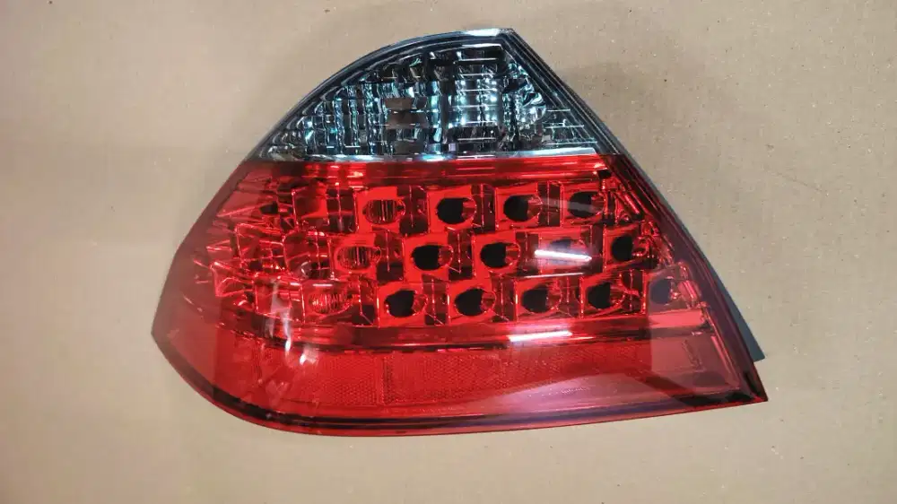 STOP LAMP MIKA LAMPU BELAKANG KIRI ACCORD CM5 2006-07 ORI